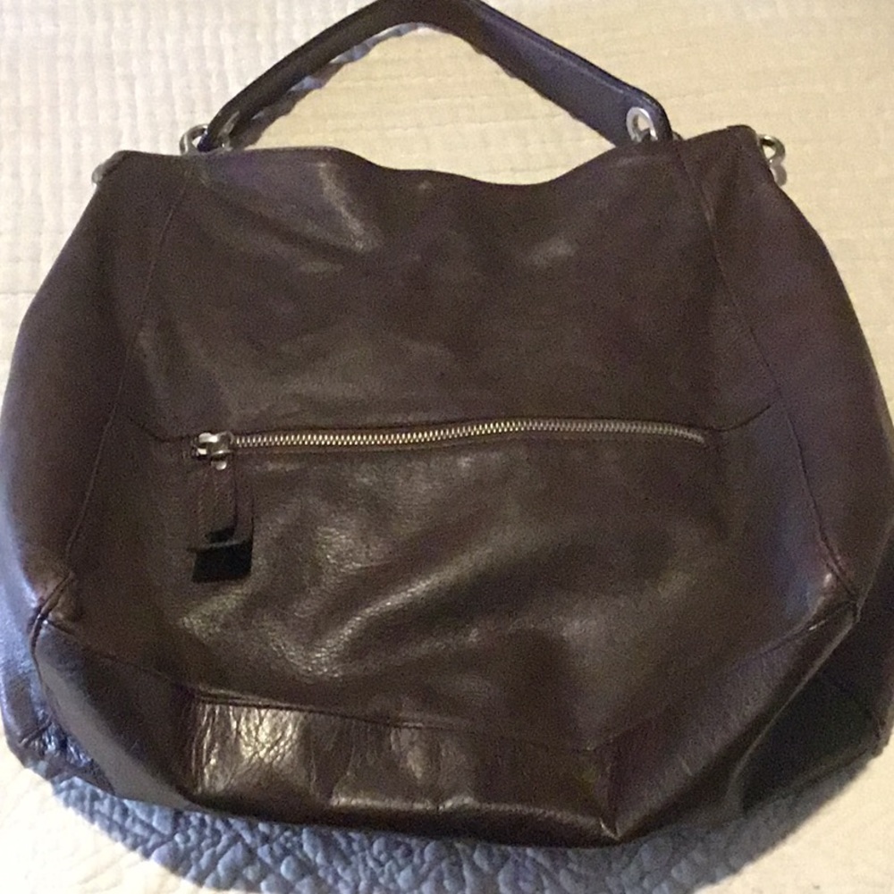 Garnet Hill Leather Hobo bag 17” x14”x5” 22” clip on strap good used condition - Picture 2 of 6